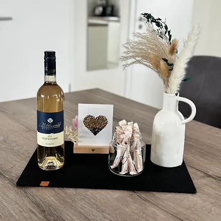 - Emily בית נופש *